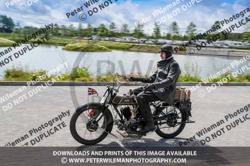 Vintage motorcycle club;eventdigitalimages;no limits trackdays;peter wileman photography;vintage motocycles;vmcc banbury run photographs